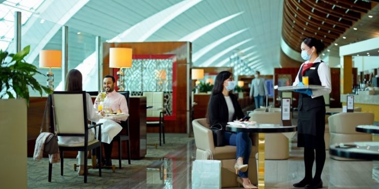 Emirates to re-open worldwide lounges