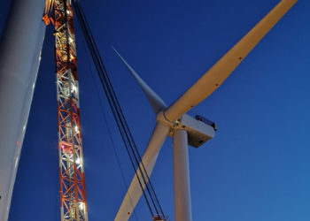 Installation of Moray East’s First Turbine