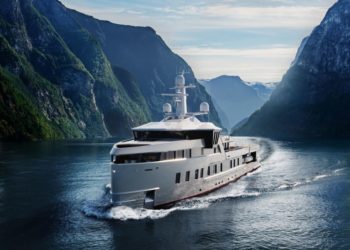 Damen-Yachting-SeaXplorer-60