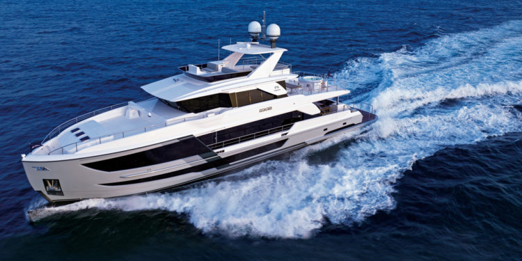 Horizon Yachts Launches FD10