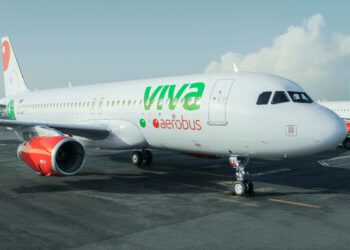 Viva Aerobus sign for 90 GTF Powered, Airbus A321, MTB Events. Image shows Airbus A32008 on the runway with the Viva Aerobus logo on the side.