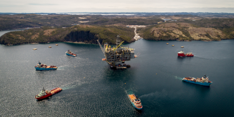 Maersk Supply Service to concentrate on offshore wind & support vessels, MTB Events. Image shows Maersk supply service vessels towing the Hebron off shore project.