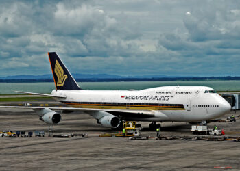 MoU signed by Singapore Airlines & Aether Fuels to source SAF, MTB Events. Image shows Singapore Airlines SIA 747-412 on the tarmac