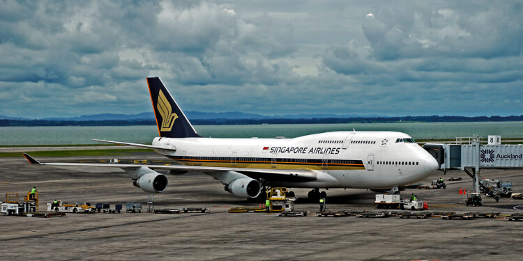 MoU signed by Singapore Airlines & Aether Fuels to source SAF, MTB Events. Image shows Singapore Airlines SIA 747-412 on the tarmac