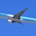 Image shows Korean Air Boeing 777-300ER HL8008, in the new Korean Air livery, departs Boston as flight 92 to Seoul-Incheon after taking off from runway 33L. Korean Air Announces Major Fleet Investment with Boeing, GE Aerospace, and CFM International, MTB Events. 4300streetcar, CC BY 4.0 , via Wikimedia Commons