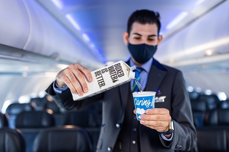 Alaska-Airlines-and-Boxed-Water